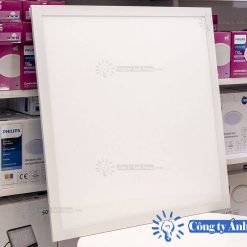 Den LED Panel PHILIPS CertaFlux 44W 600×600 Xitanium (5) www.congtyanhsang.com