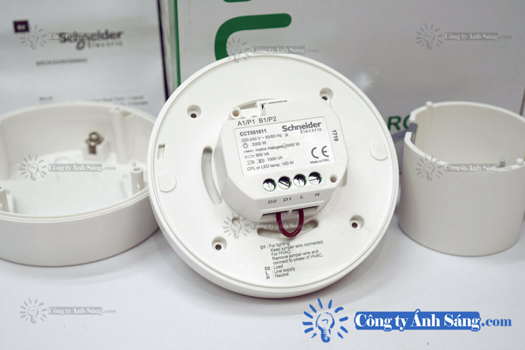 Cam bien hong ngoai va sieu am Schneider CCT551011 (4) www.congtyanhsang.com